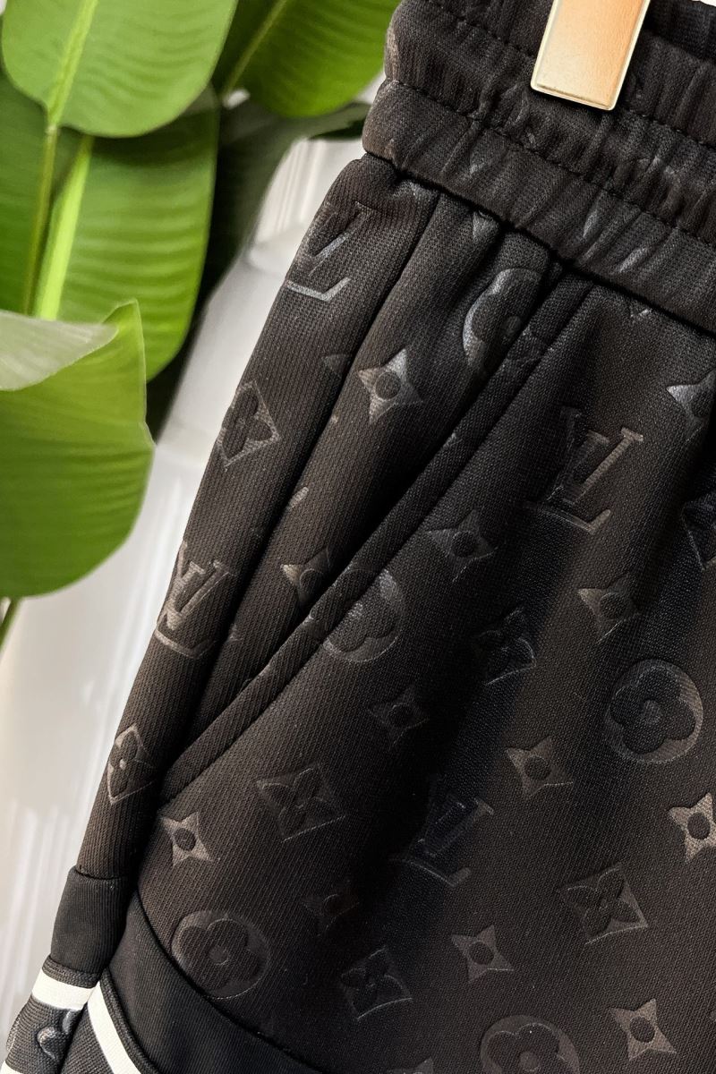 Louis Vuitton Short Pants